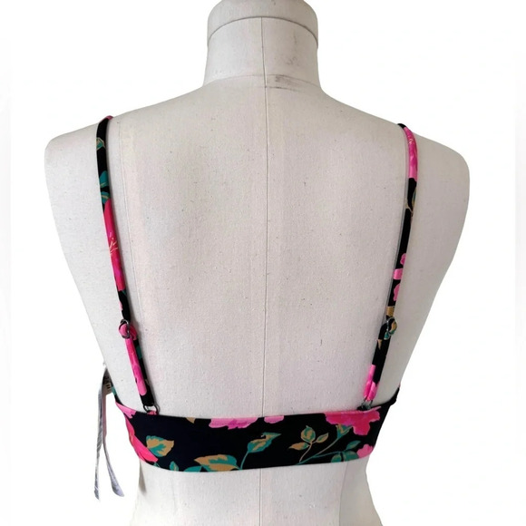 NWT - Billabong Sweet Song Bikini Set -V-Plunge Top (Sm) & Isla briefs (Med) - Picture 13 of 15